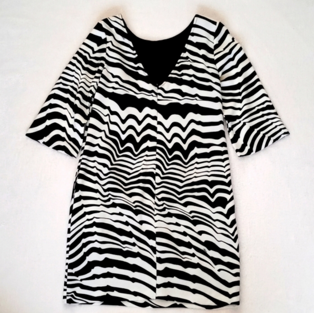 Trina Turk Women's Off White & Black Zebra Stripe Lined 3/4 Sleeve Dress 4 - Picture 4 of 16